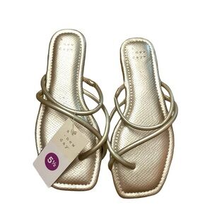 Target Metallic Silver Strappy Sandals NWT
Sticker on tag